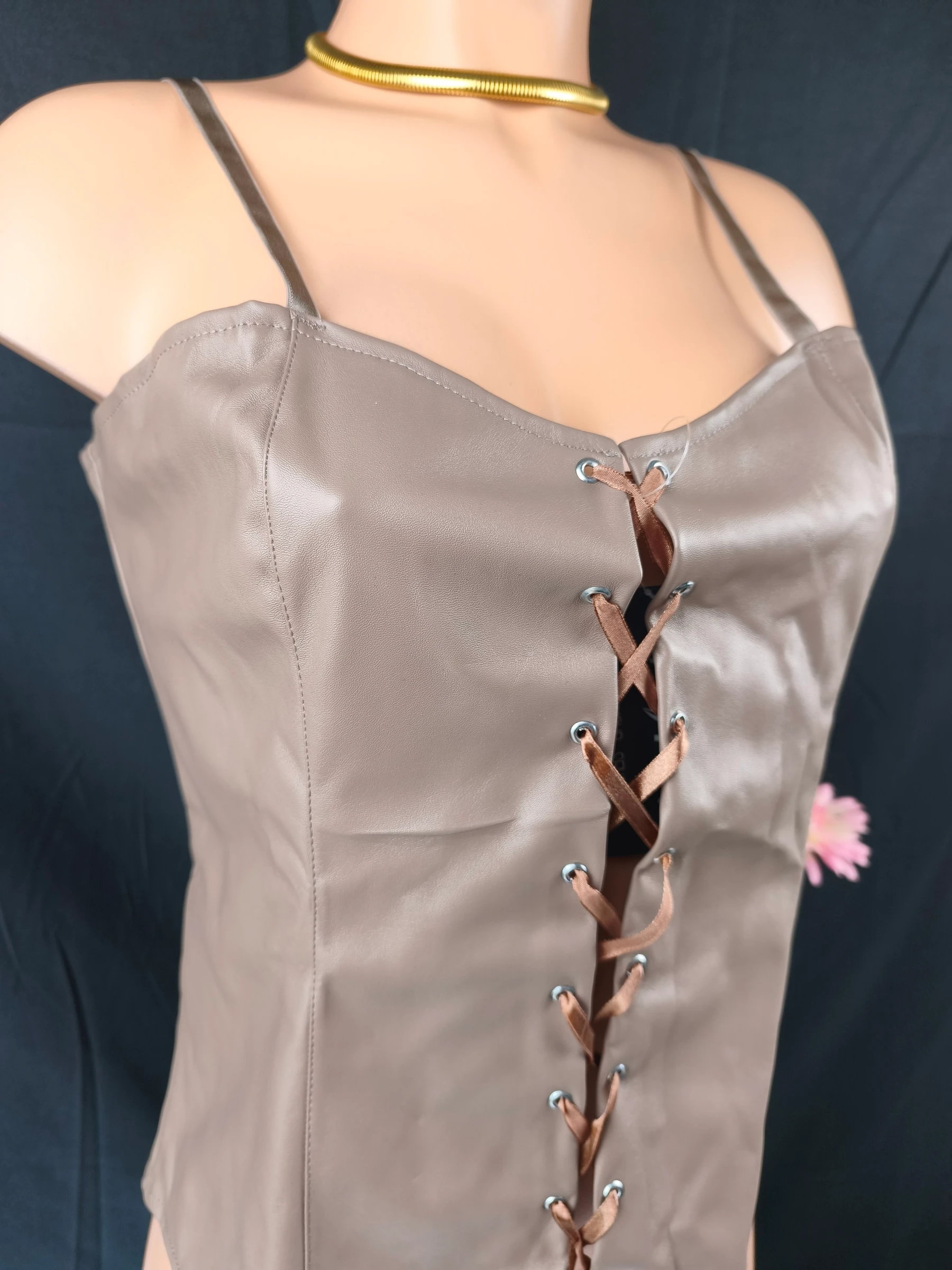 Conjunto de 2 piezas tipo cuero Taupe – Nuevo Talla L/XL – photo 13